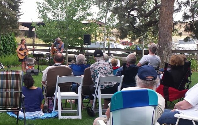 concert on the lawn, Balch Hotel