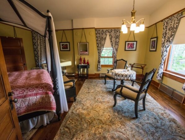 King Suite, Historic Balch Hotel
